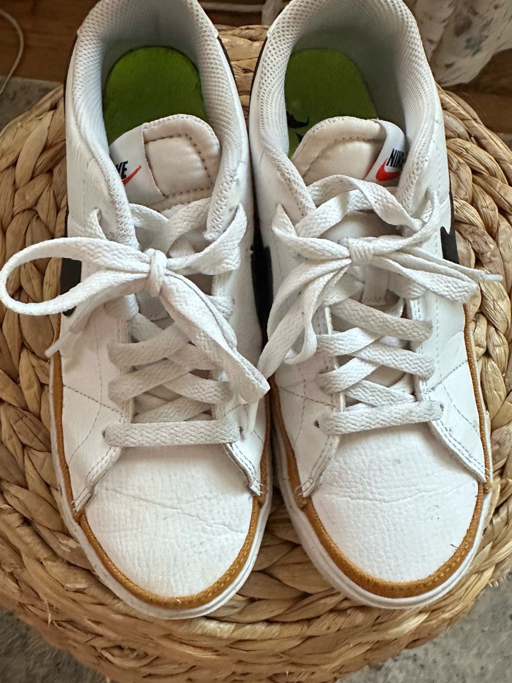 Nike Women’s White Sneakers with Black Swoosh and Brown Trim - Picture 2 of 3